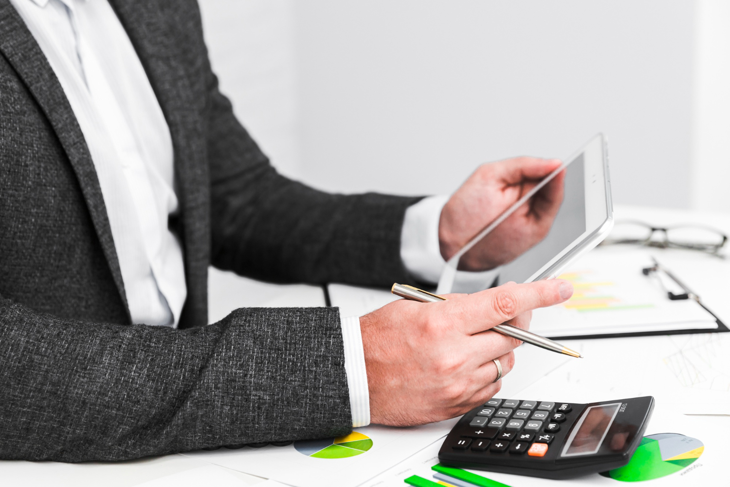 Servicii de contabilitate pentru firme-slider-1 Servicii de contabilitate pentru firme